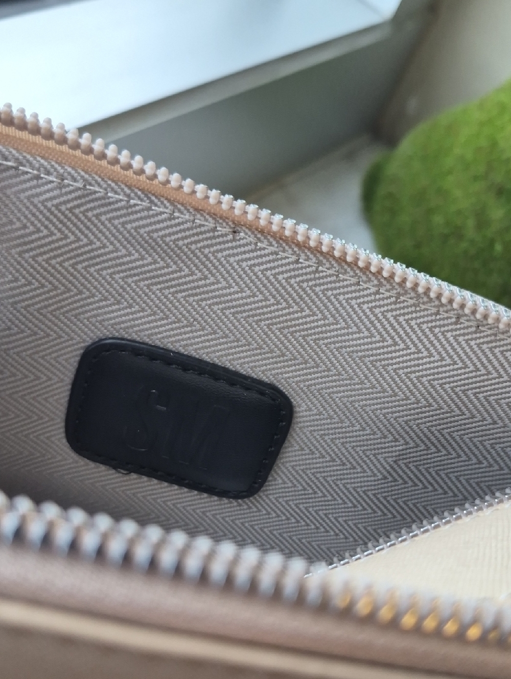 Steve Madden Beige 🆕  Crossbody - Picture 9 of 15